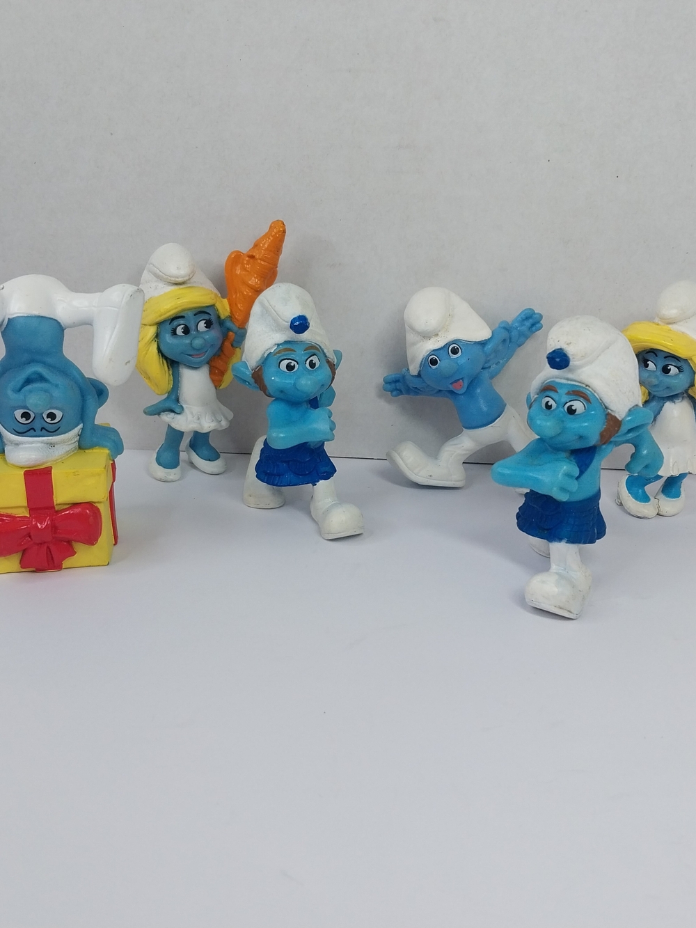 Lot of 6 Smurfs McDonald's Happy Meal Toys 2011 Peyo 3” Figures